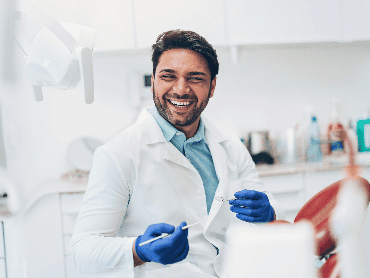 Vista de referencia de MireIA para un consultorio dental